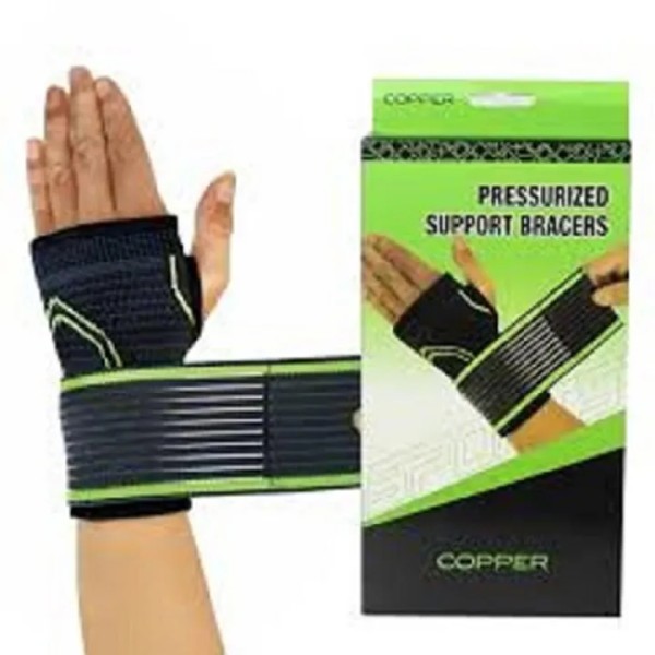 Pressurized Support Bracers,Adjustable Compression Wrist Brace , Wrist Support for Gym, Typing & Arthritis ,Breathable Mesh Wrist Guard with Thumb Support