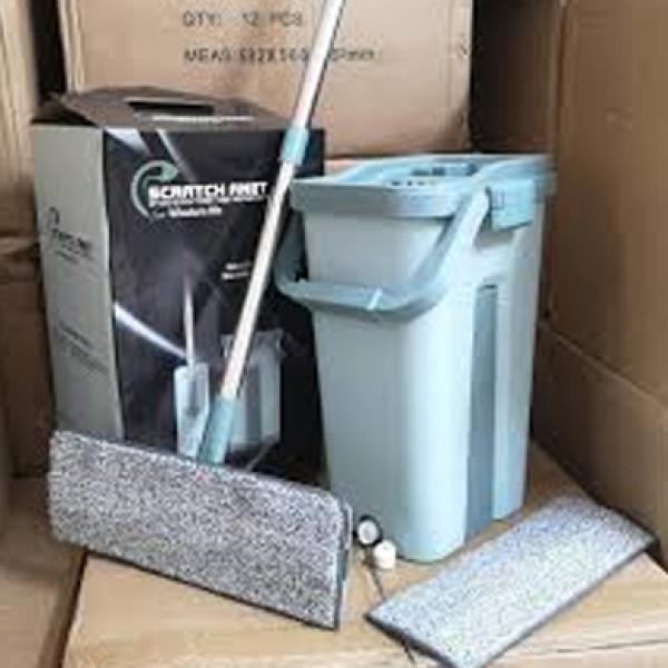 Scartch Mop, Self Wringing Flat Mop with Bucket,Scratch-FreeTelescopic Handle Mop with Drainage System for Home & Office Floor Cleaning Mop,